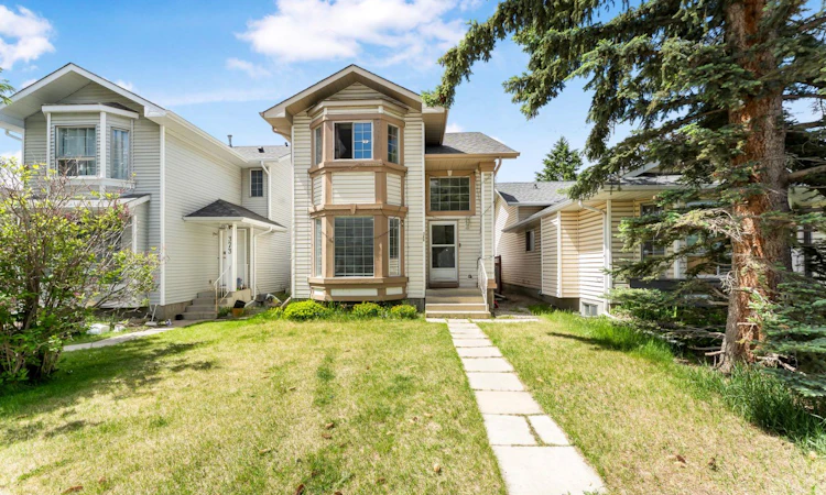 369 Martinwood Place NE