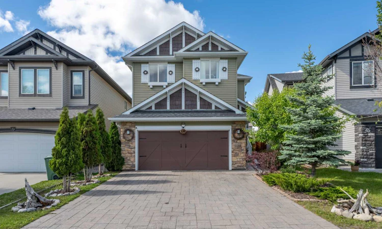 100 Brightoncrest Terrace SE