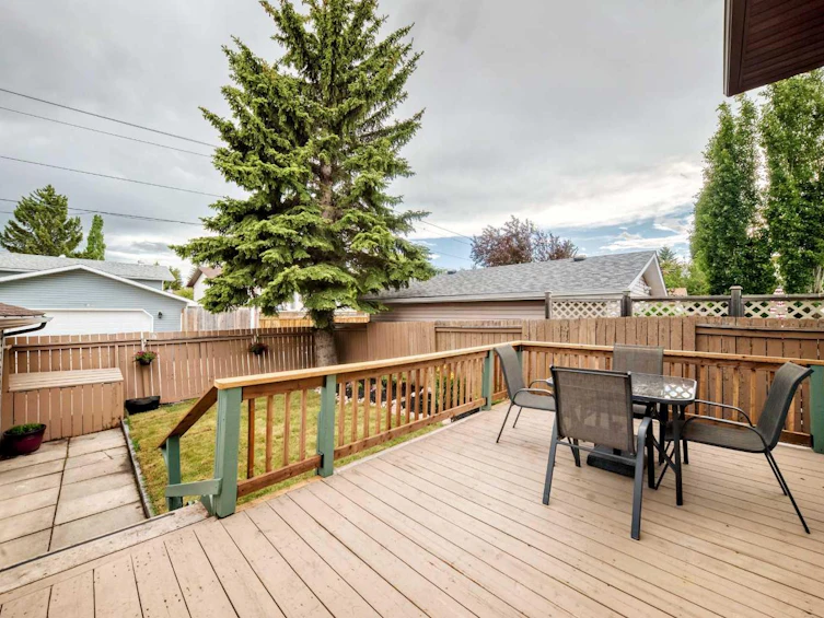 584 Woodhill Place SW, Calgary, AB, T2W 3L5 - 28