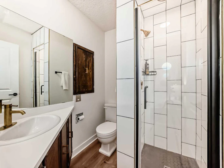 584 Woodhill Place SW, Calgary, AB, T2W 3L5 - 14