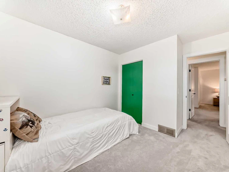 584 Woodhill Place SW, Calgary, AB, T2W 3L5 - 21