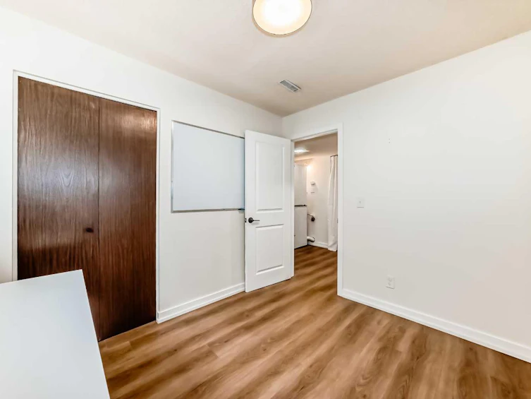 584 Woodhill Place SW, Calgary, AB, T2W 3L5 - 23