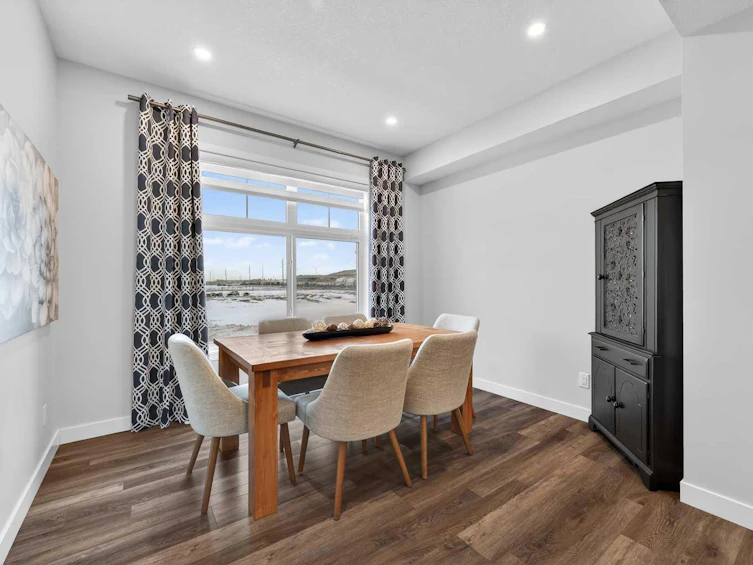 233 Les Jardins Park SE, Calgary, AB, T2C 5V3 - 9