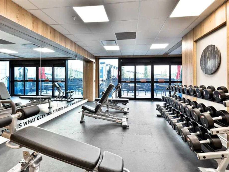 233 Les Jardins Park SE, Calgary, AB, T2C 5V3 - 38