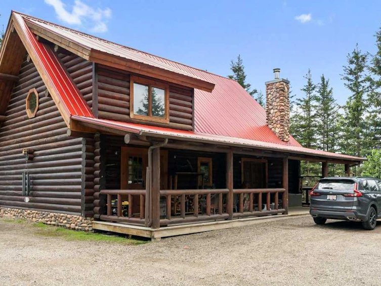 11-4147 Highway 587, Red Deer County, AB, T0M 0K0