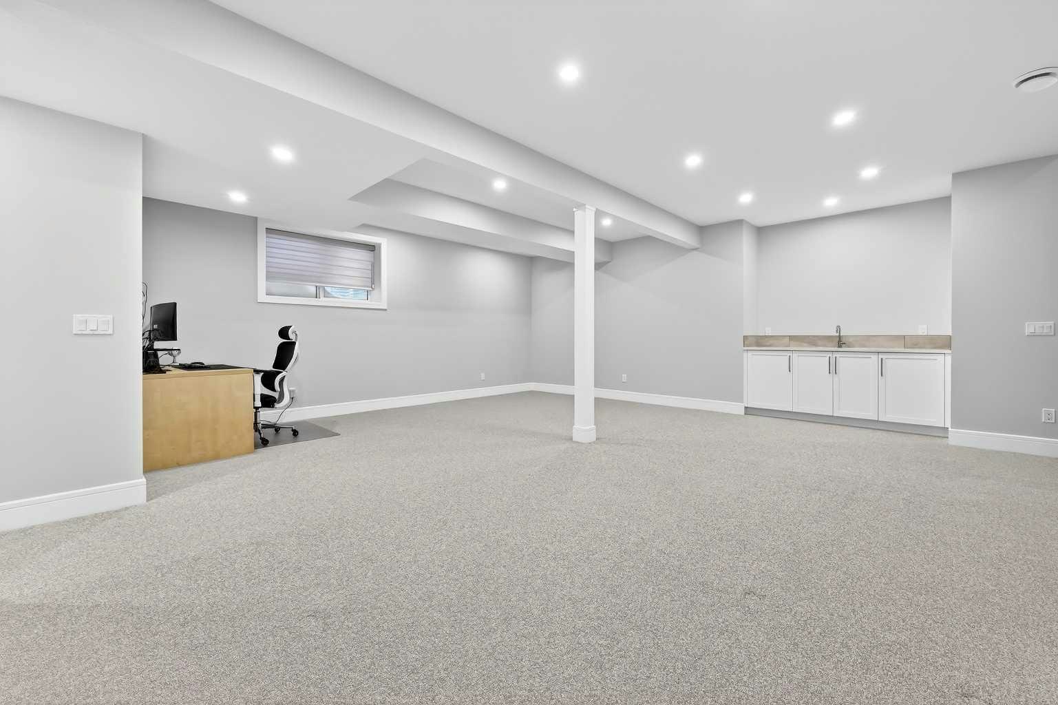 95 Rock Lake View NW, Calgary, AB, T3G 0E9 - 33