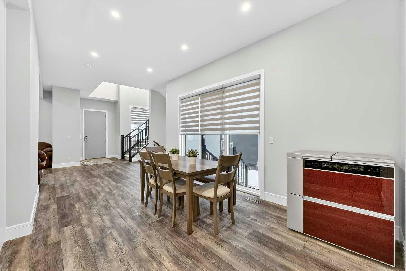 95 Rock Lake View NW, Calgary, AB, T3G 0E9 - 7