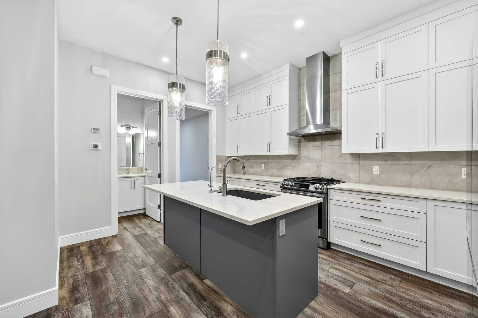 95 Rock Lake View NW, Calgary, AB, T3G 0E9 - 10