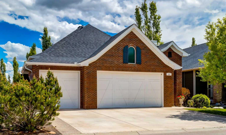 237 Aspenmere Circle