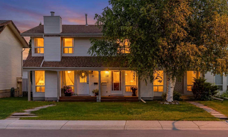 12 Woodhill Road SW