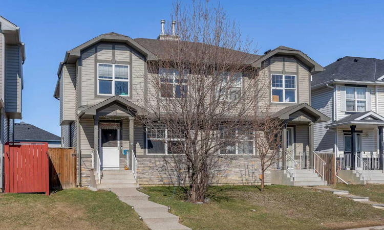 33 Saddlebrook Common NE