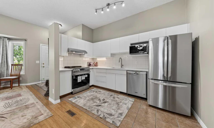 73 Hidden Valley Villas NW