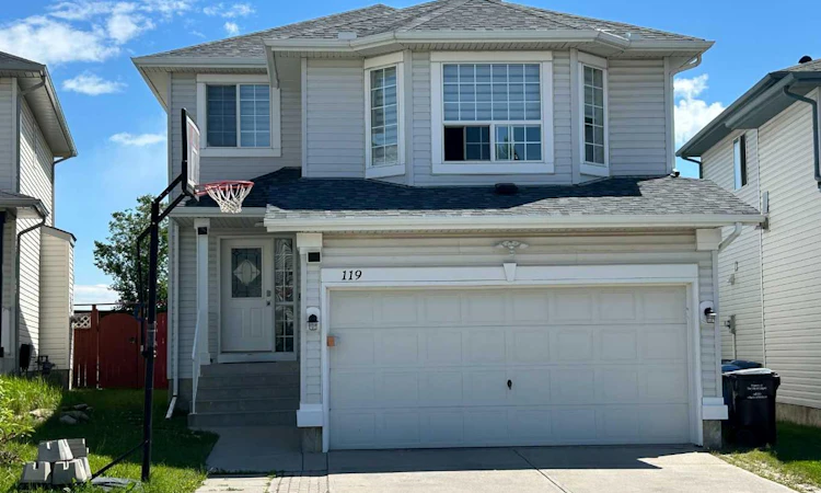 119 Citadel Meadow Grove NW