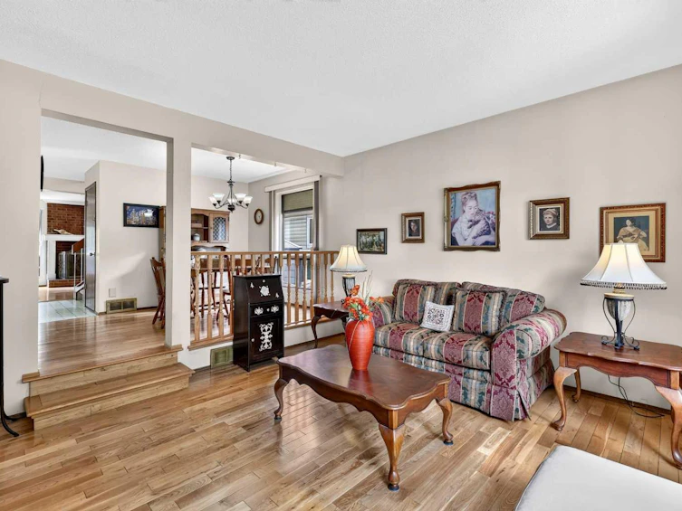 296 Templeton Circle NE, Calgary, AB, T1Y 5R5 - 7
