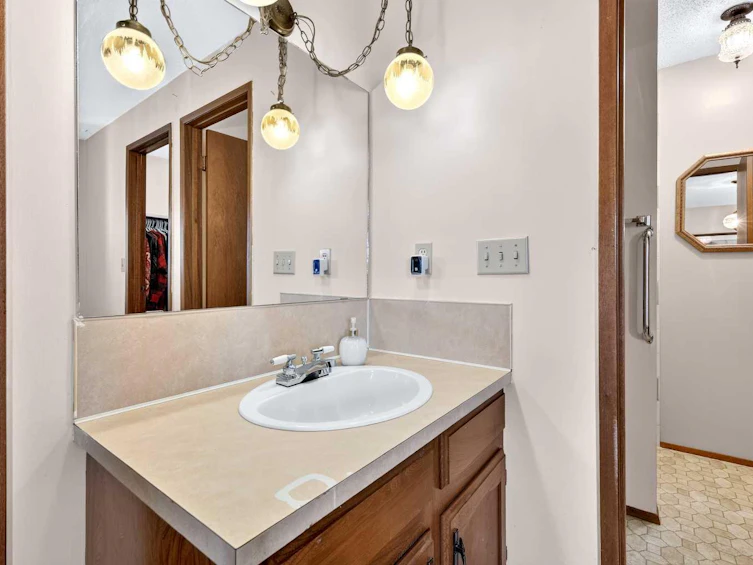 296 Templeton Circle NE, Calgary, AB, T1Y 5R5 - 31