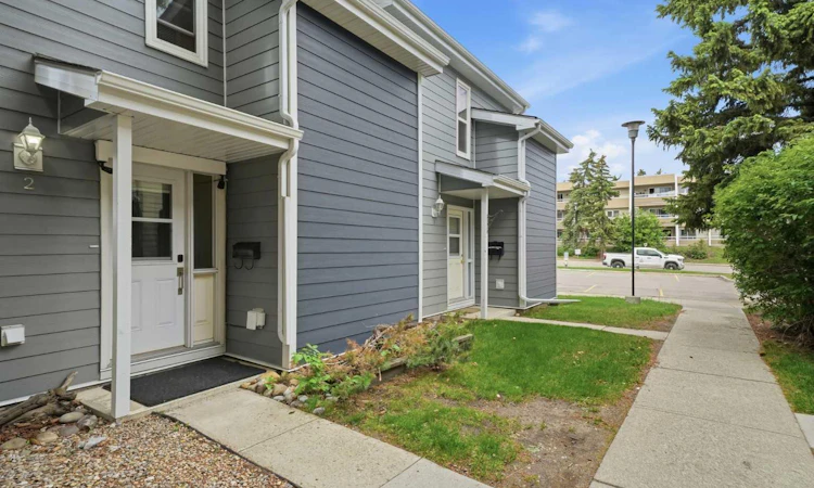 2-97 Grier Place NE