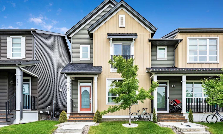 163 Highview Gate SE