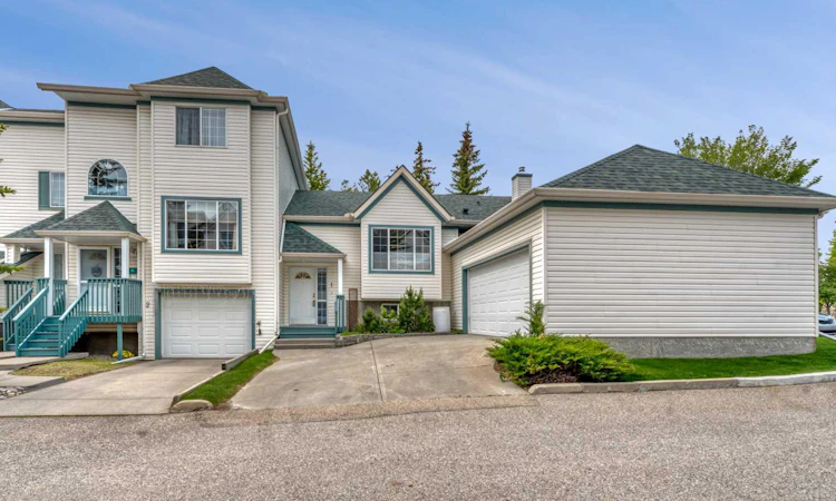 1-15 Rocky Ridge Gate NW