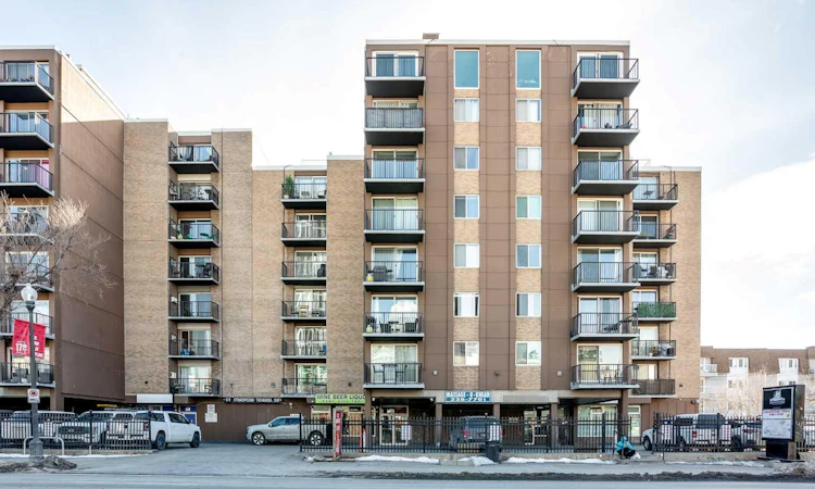 740-519 17 Avenue SW