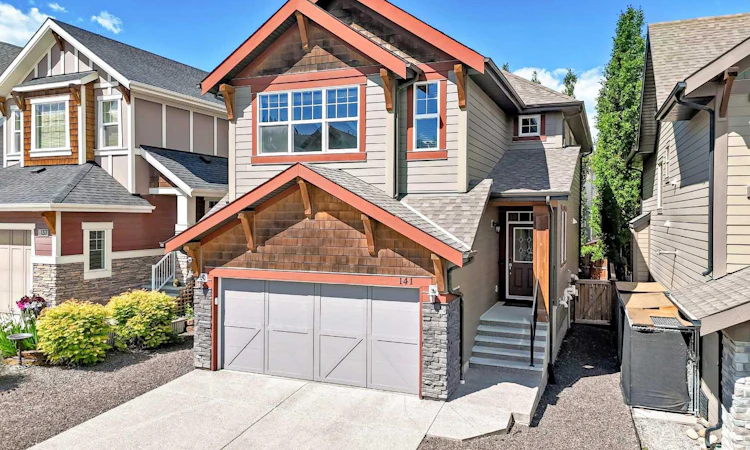 141 Riviera Crescent