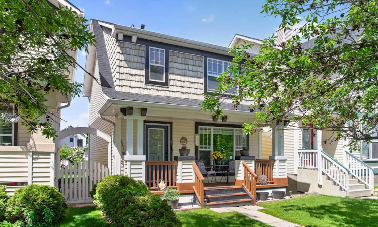 121 Prestwick Park SE