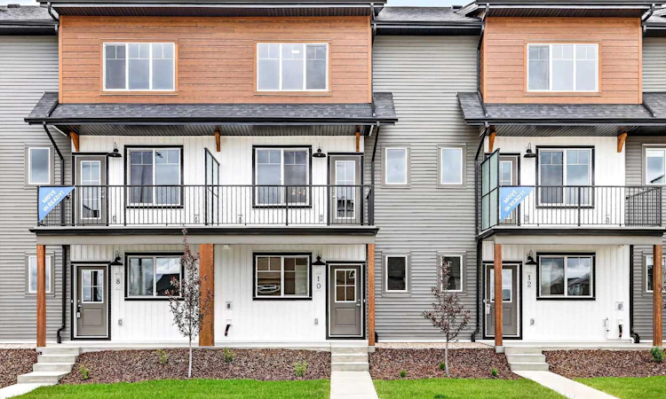 10 Hotchkiss Parade SE