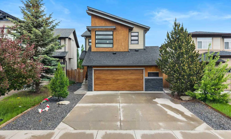 26 Walden Court SE