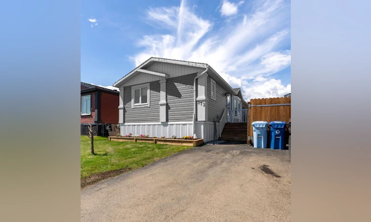 373 Mckinlay Crescent
