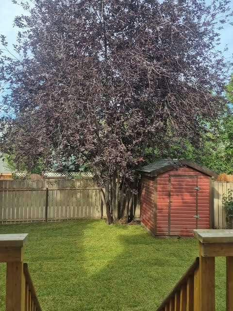 123 Stoney Crescent W, Lethbridge, AB, T1K 7B2