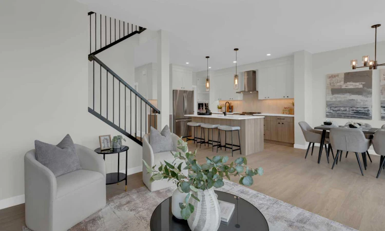 408 Edgefield Point
