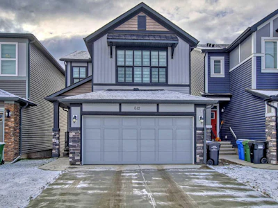 612 Seton Circle SE - 2