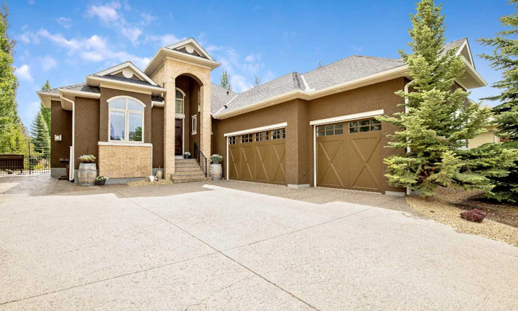 150 Cimarron Drive