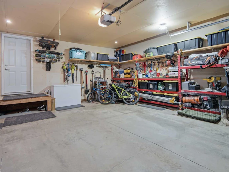 156 Aubrey Close, Red Deer, AB, T4R 3B8 - 48