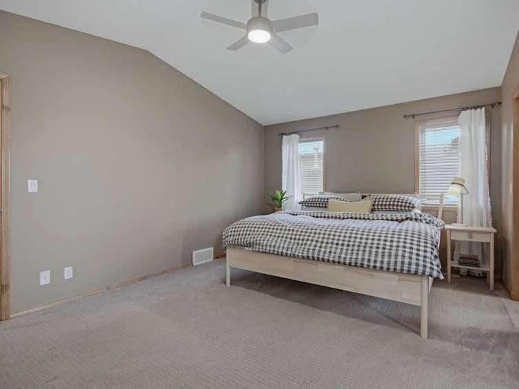 156 Aubrey Close, Red Deer, AB, T4R 3B8 - 28