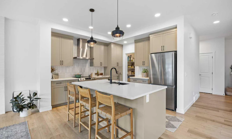 519 Clydesdale Way