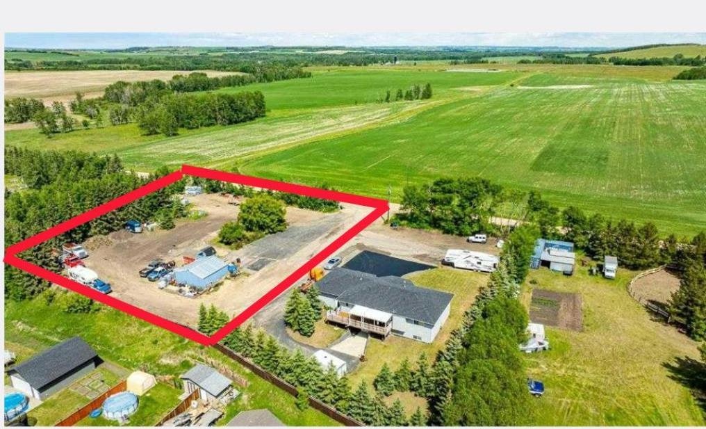 32 County Lane, Lacombe, AB, T0C 0Y0