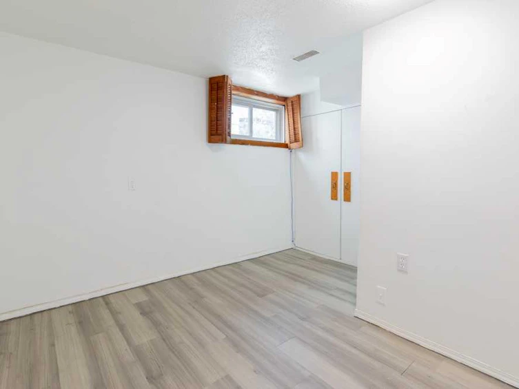 1118 12b Street S, Lethbridge, AB, T1K 1S2 - 13