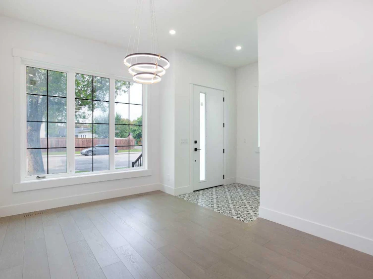 1108 6 Street NE, Calgary, AB, T2E 3Y8 - 2