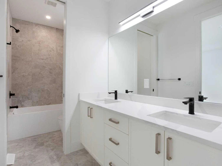 1108 6 Street NE, Calgary, AB, T2E 3Y8 - 19