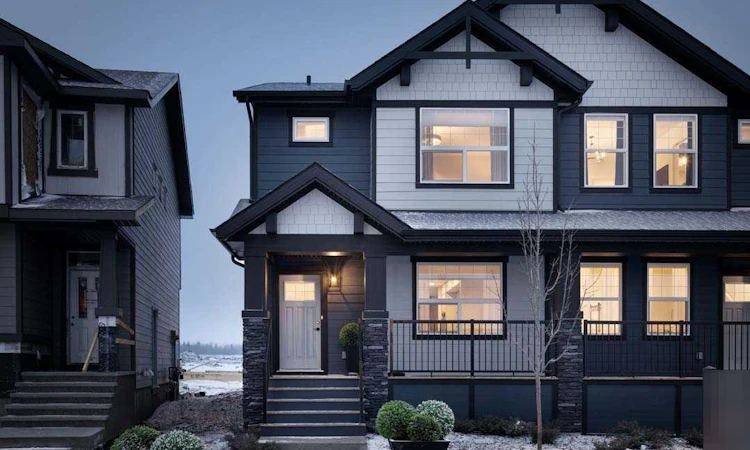 640 Legacy Circle SE