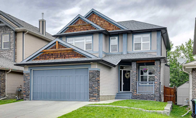 52 Tremblant Way SW