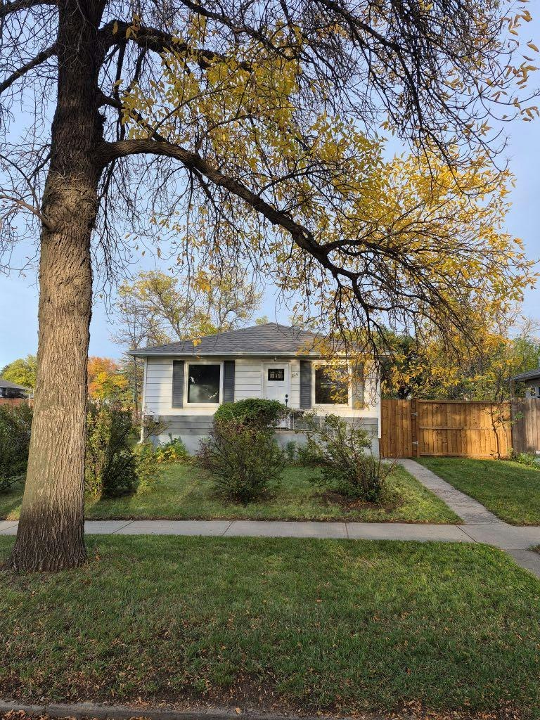 145 19 Street N, Lethbridge, AB, T1H 3J7