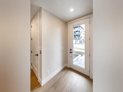 112-150 Lebel Crescent NW - 3