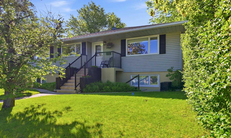 2408 Richmond Road SW