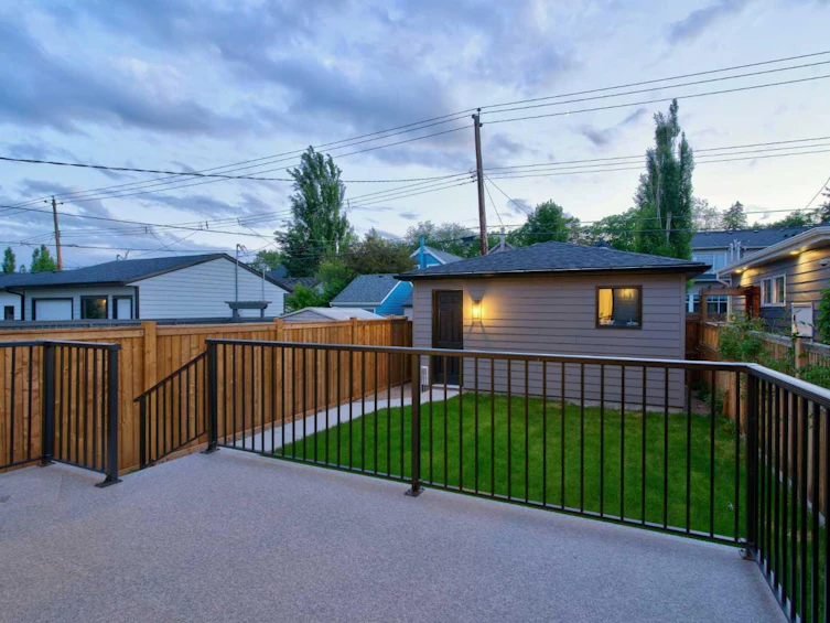 727 15 Street NW, Calgary, AB, T2N 2B3 - 49