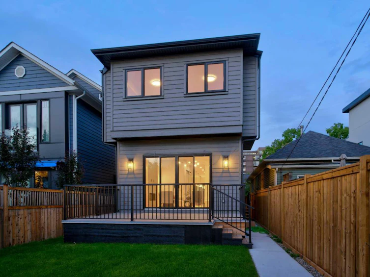 727 15 Street NW, Calgary, AB, T2N 2B3 - 50