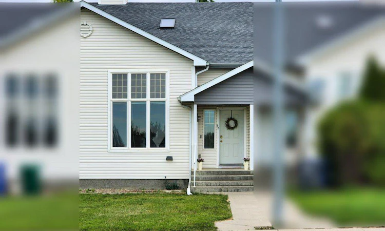 67 Blackfoot Boulevard W