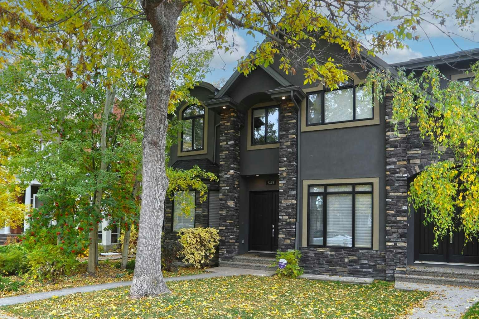 2219 2 Avenue NW, Calgary, AB, T2N 0H1