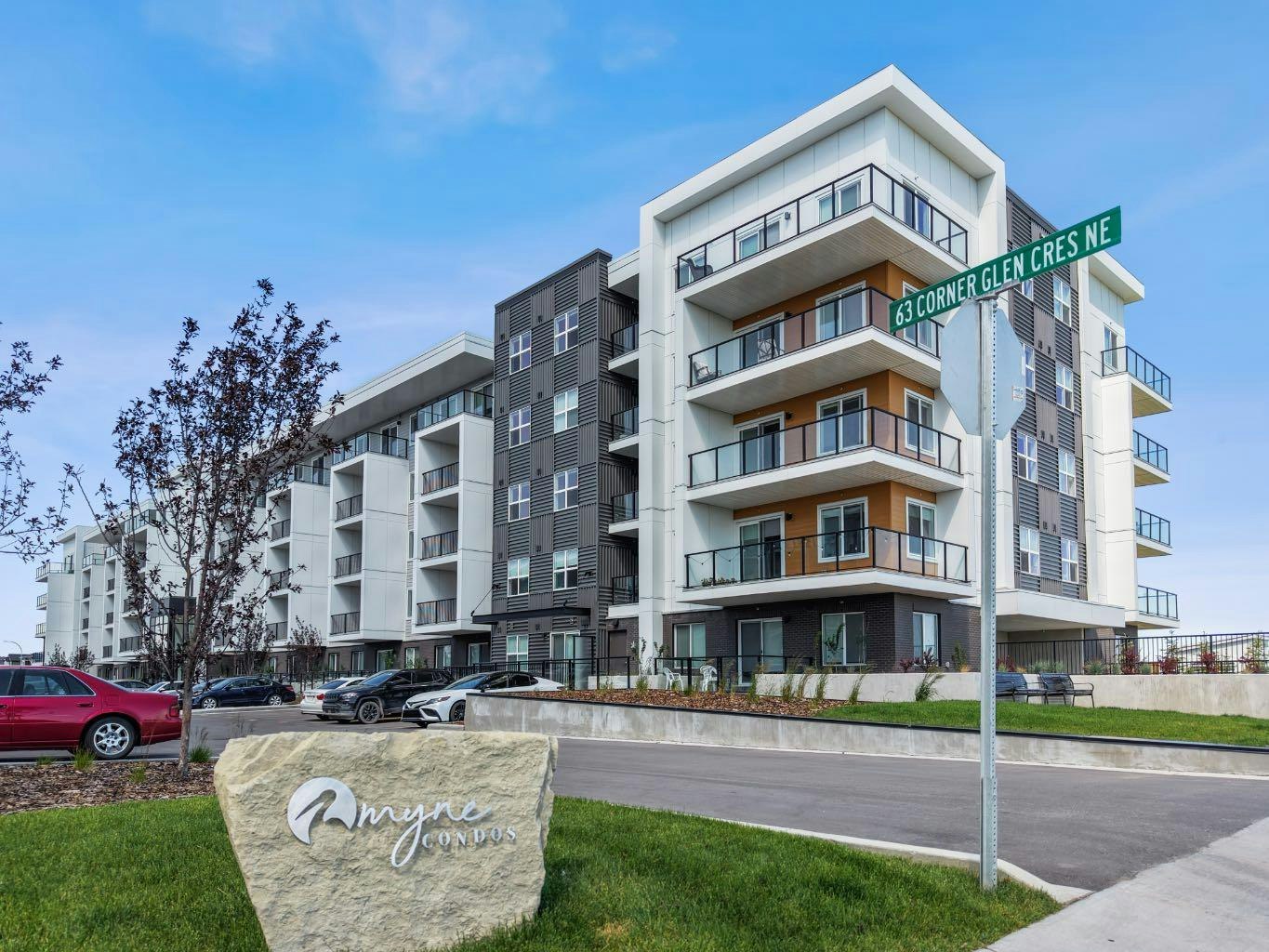 1521-63 Corner Glen Crescent NE, Calgary, AB, T3N 2R6