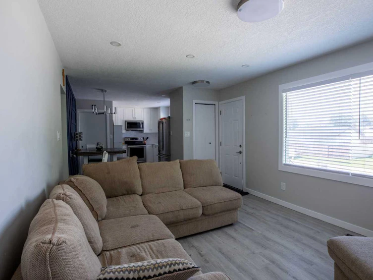119 Maranda Close NE, Calgary, AB, T2A 3E7 - 7